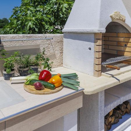 Holiday Home Villa Dora By Interhome Pula Exteriér fotografie