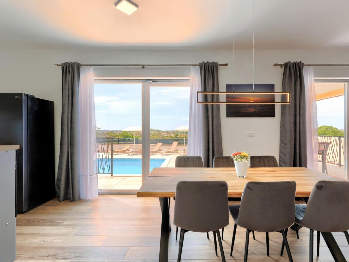 Holiday Home Villa Dora By Interhome Pula Exteriér fotografie