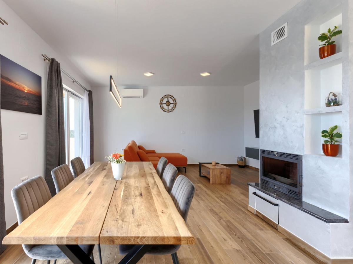 Holiday Home Villa Dora By Interhome Pula Exteriér fotografie